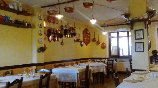 interno della trattoria